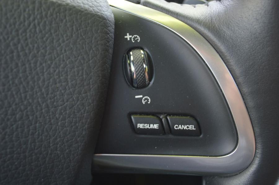  Jaguar XF 2 0T 2013 года  (фото 6 из 26)
